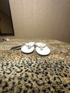 Rainbow Sandals 301ALTSN Leather Size XL 8.5-9.5 White Flip Flops Sandals